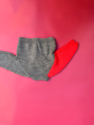 HANDMADE KNIT pre loved 6-12 months