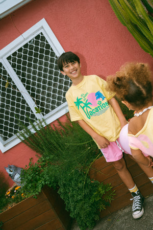 VACATION tee ~ yellow