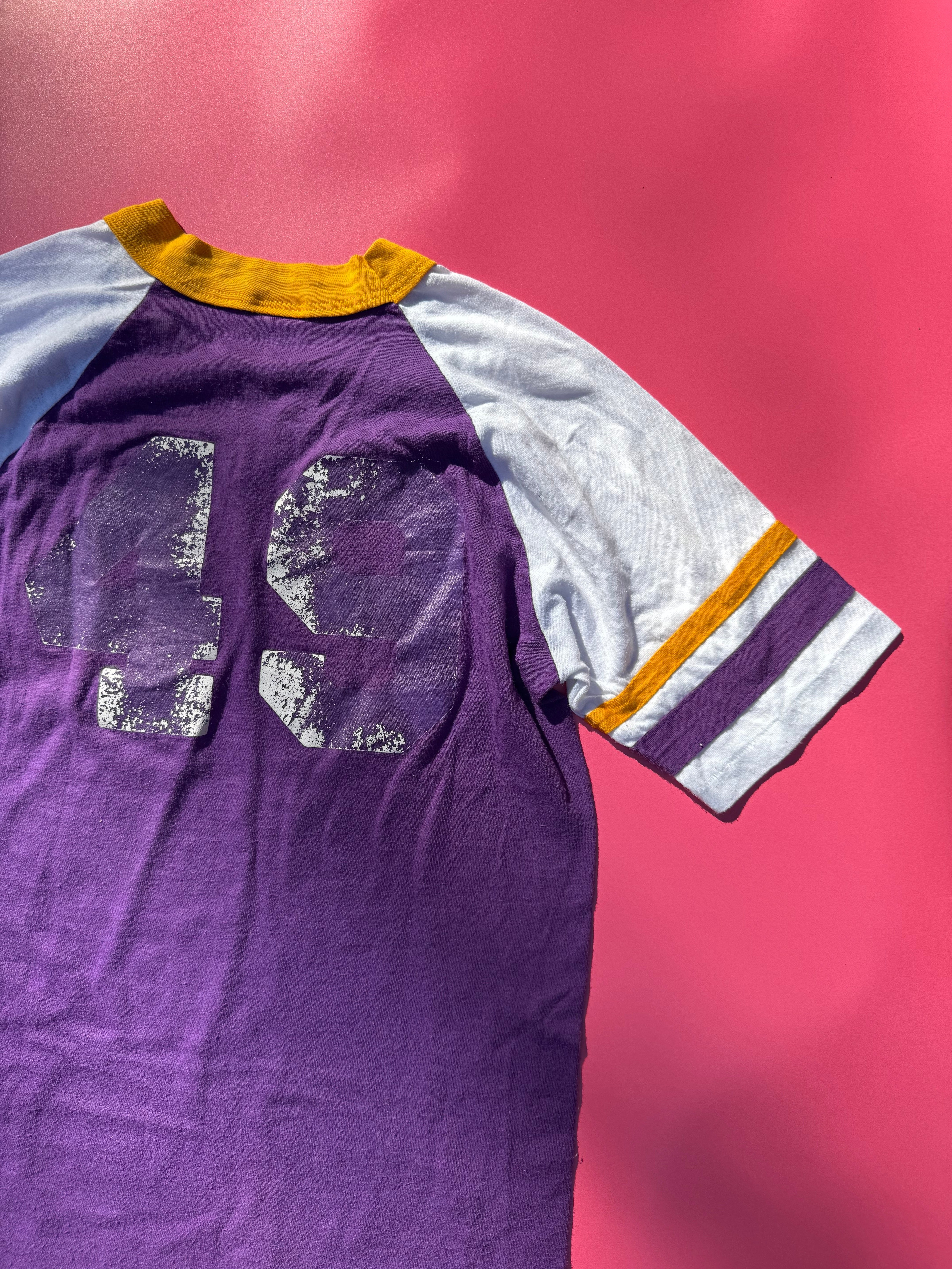 SOCCER CLUB TEE ~ vintage 8-12 yrs