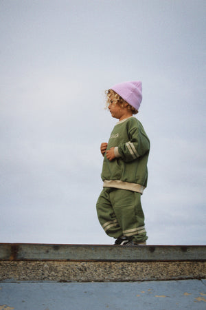 RULES SUCK jumper 〰️ olive