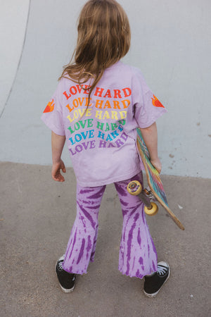 LOVE HARD tee ~ lilac