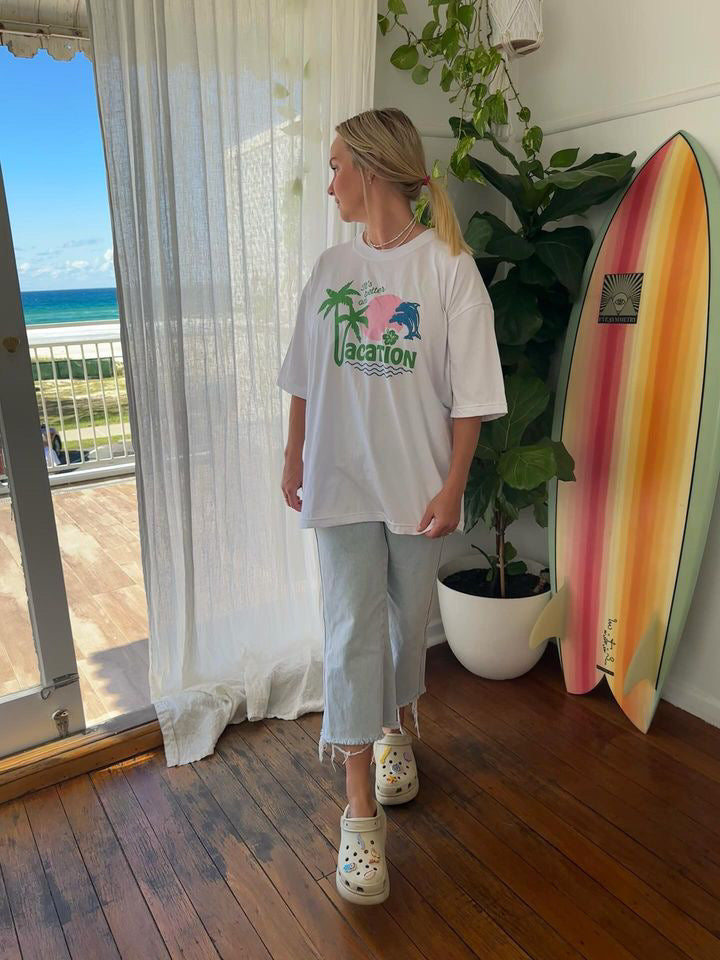 VACATION tee 〰️ adults